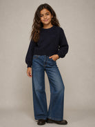 Maglione per bambina Chloé Kids blu con logo ricamato sul davanti C21292 859 CHLOE' KIDS 
