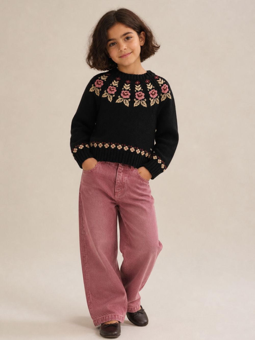Maglione per bambina Chloé Kids nero con ricamo a fiori C21293 09B CHLOE' KIDS 