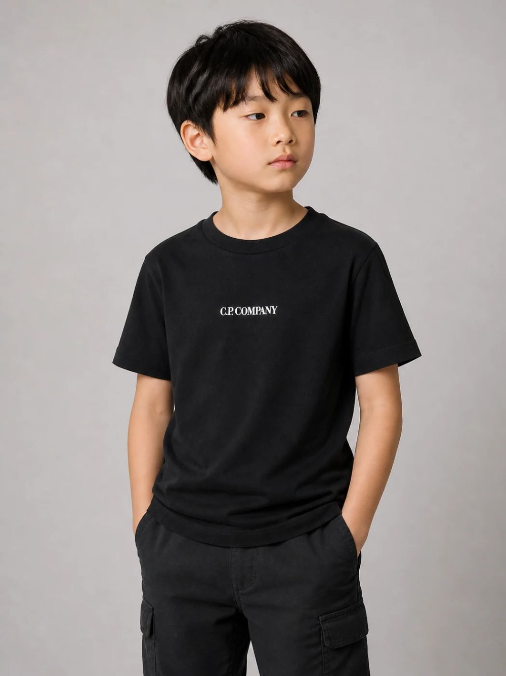 T-shirt per bambino C.P. Company Kids blu con logo stampato sul davanti CMM00ULAA17 41150 C.P.COMPANY KIDS 