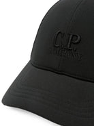 Cappello per bambino C.P. Company Kids nero con logo ricamato sul davanti CQX005L3A97 60100 C.P.COMPANY KIDS 