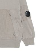 Felpa per bambino C.P. Company Kids grigio con tasca con zip sulla manica CUF023LCA76 60503 C.P.COMPANY KIDS 