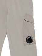 Pantaloni per bambino C.P. Company Kids grigio con tasca cargo laterale CUP01LLCA76 60503 C.P.COMPANY KIDS 