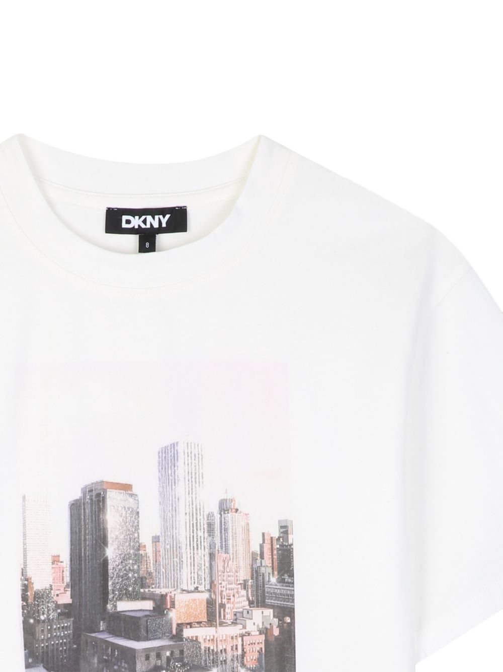 T-shirt per bambina DKNY Kids bianca con stampa grafica D62919 117 DKNY KIDS 