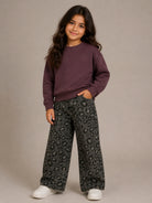 Felpa per bambina Douuod Kids viola con logo ricamato sul davanti DZ4P30 Z3728 558 DOUUOD KIDS 