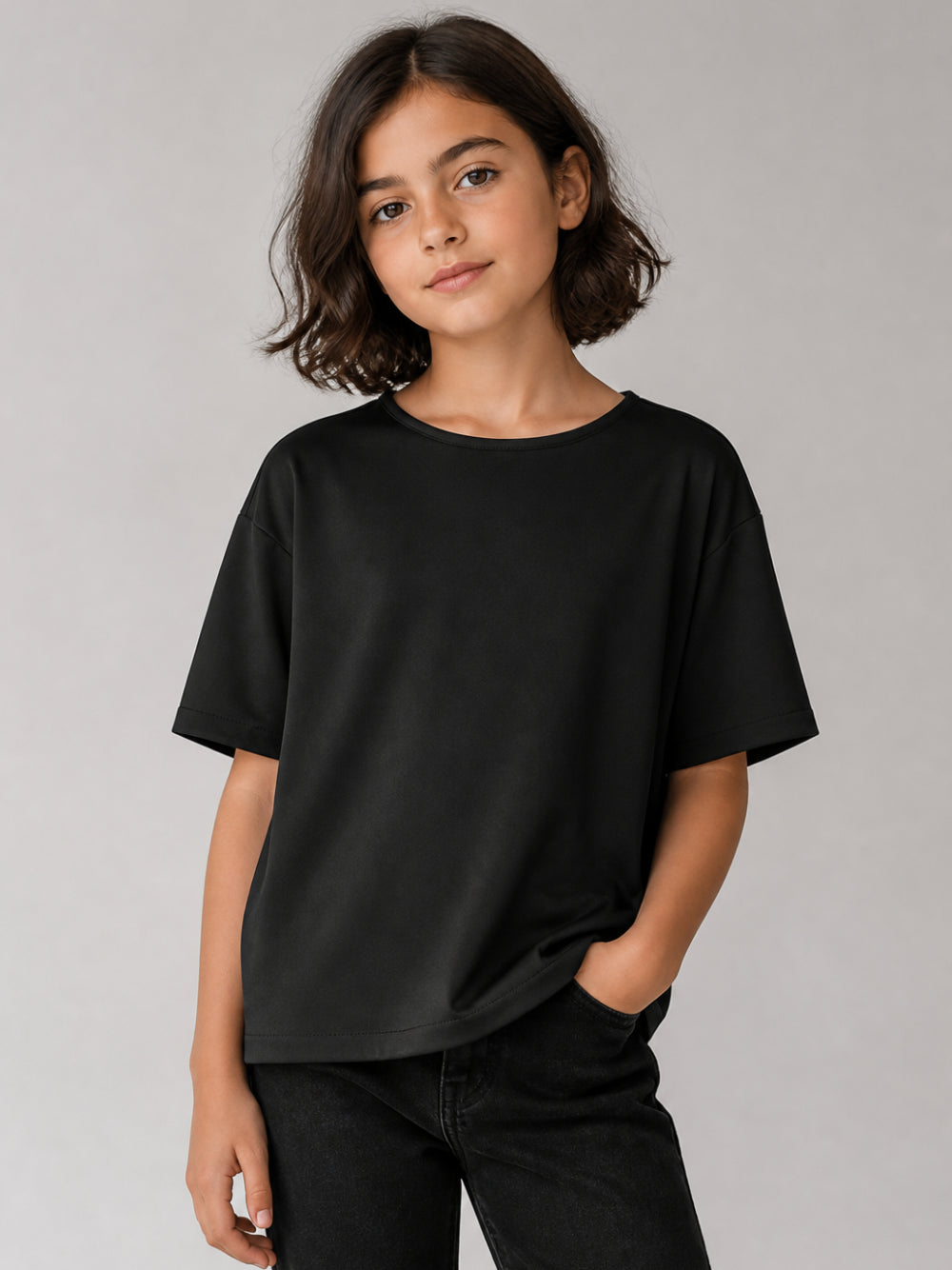 T-shirt per bambina Douuod Kids nera con finitura in raso DZ5A11 Z4087 930 DOUUOD KIDS 