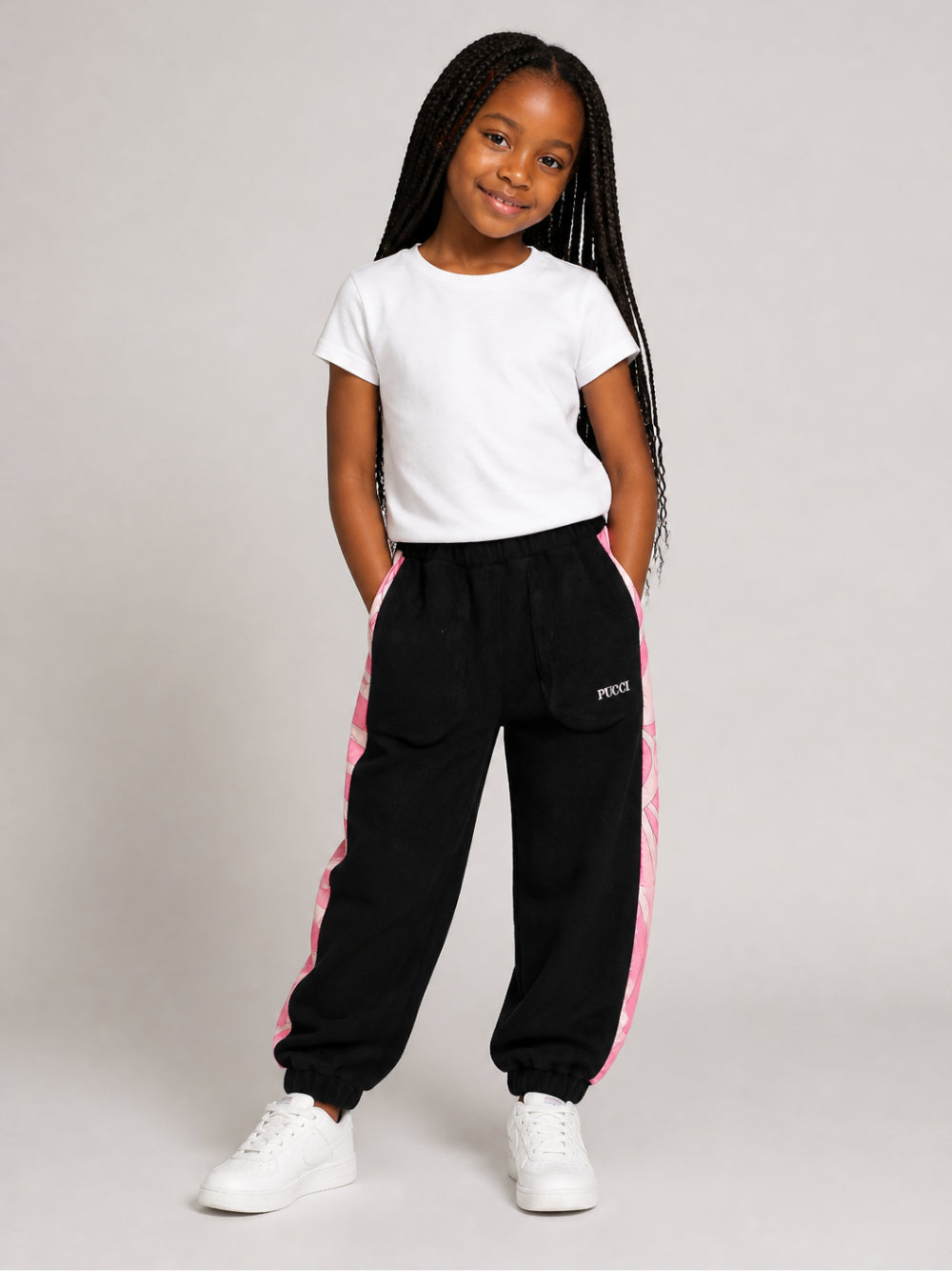 Pantaloni sportivi per bambina Emilio Pucci Kids neri con inserti con fantasia rosa PZ6B50 U0308 930RS EMILIO PUCCI KIDS 
