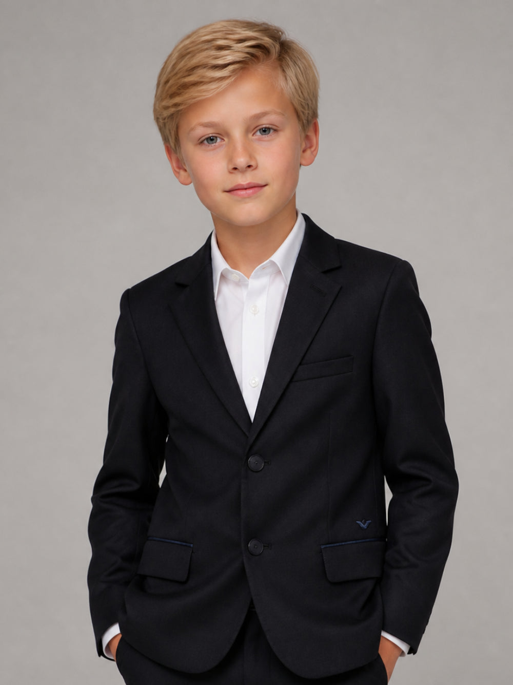 Giacca monopetto per bambino Emporio Armani Kids nera con placca logo EB001565 AF26061 UB109 EMPORIO ARMANI KIDS 