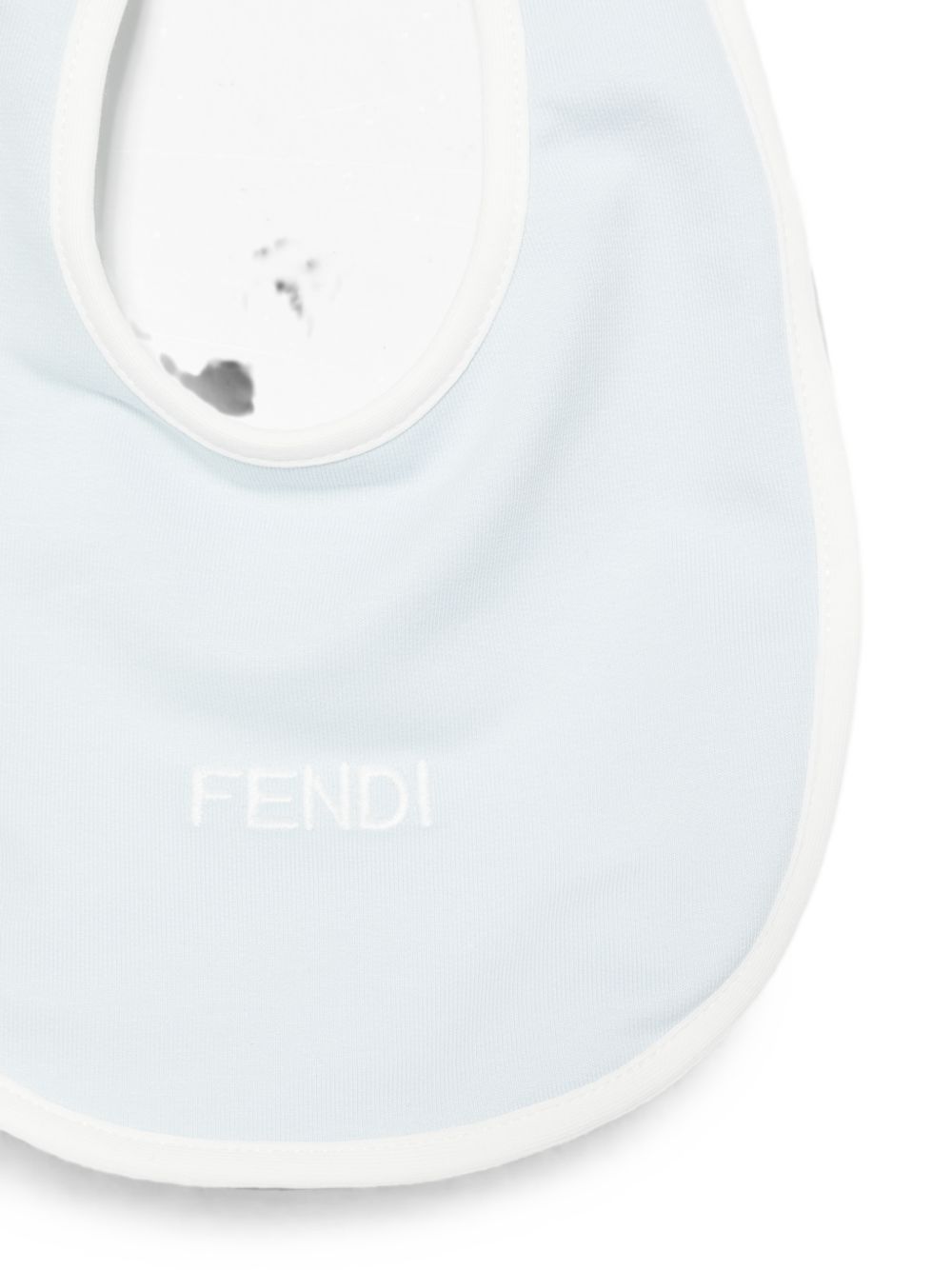Set tutina cappellino e bavaglino per neonato Fendi Kids azzurro con logo ricamato sul davanti BUK165 8RA F19J4 FENDI KIDS 
