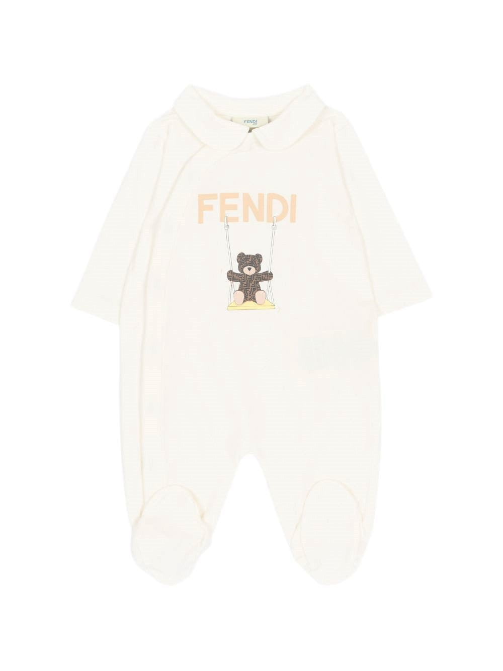 Set tutina, berretto e bavaglino per neonati Fendi Kids bianco con stampa orsetto BUK167 ST8 F0TU9 FENDI KIDS 