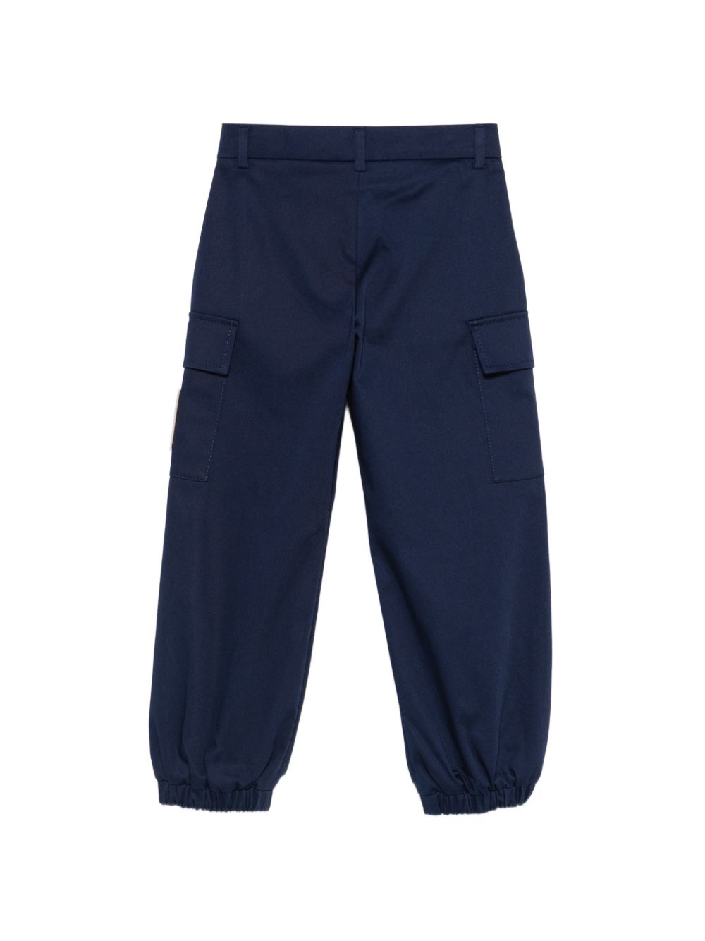 Pantaloni cargo per bambino Fendi Kids blu con patch con logo sul davanti JMF600 AS5Y F1I11 FENDI KIDS 