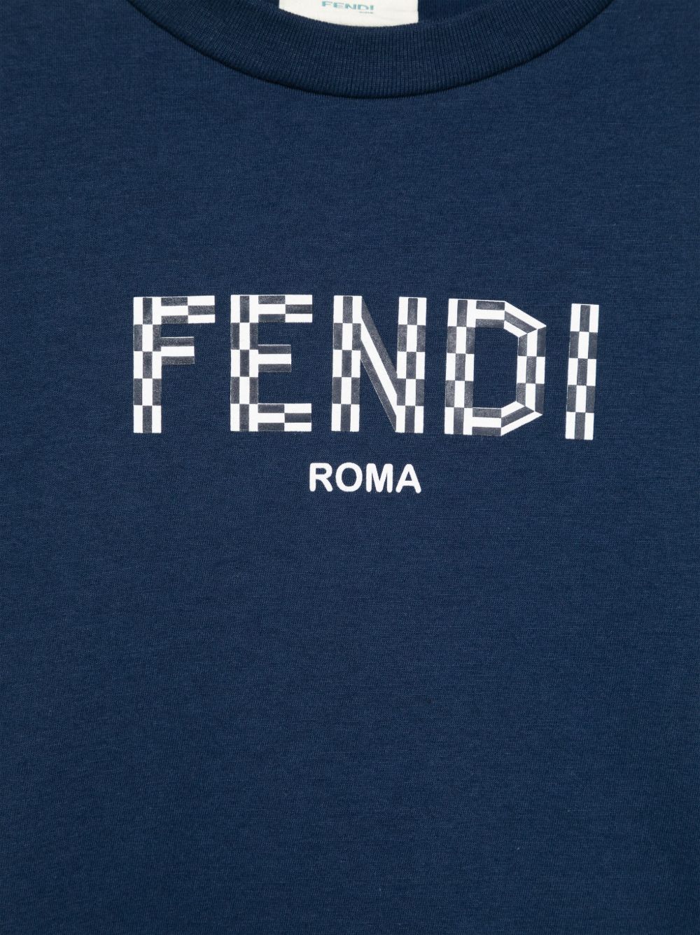 T-shirt per bambino Fendi Kids blu navy con stampa logo sul davanti JMI463 7AJ F1I11 FENDI KIDS 