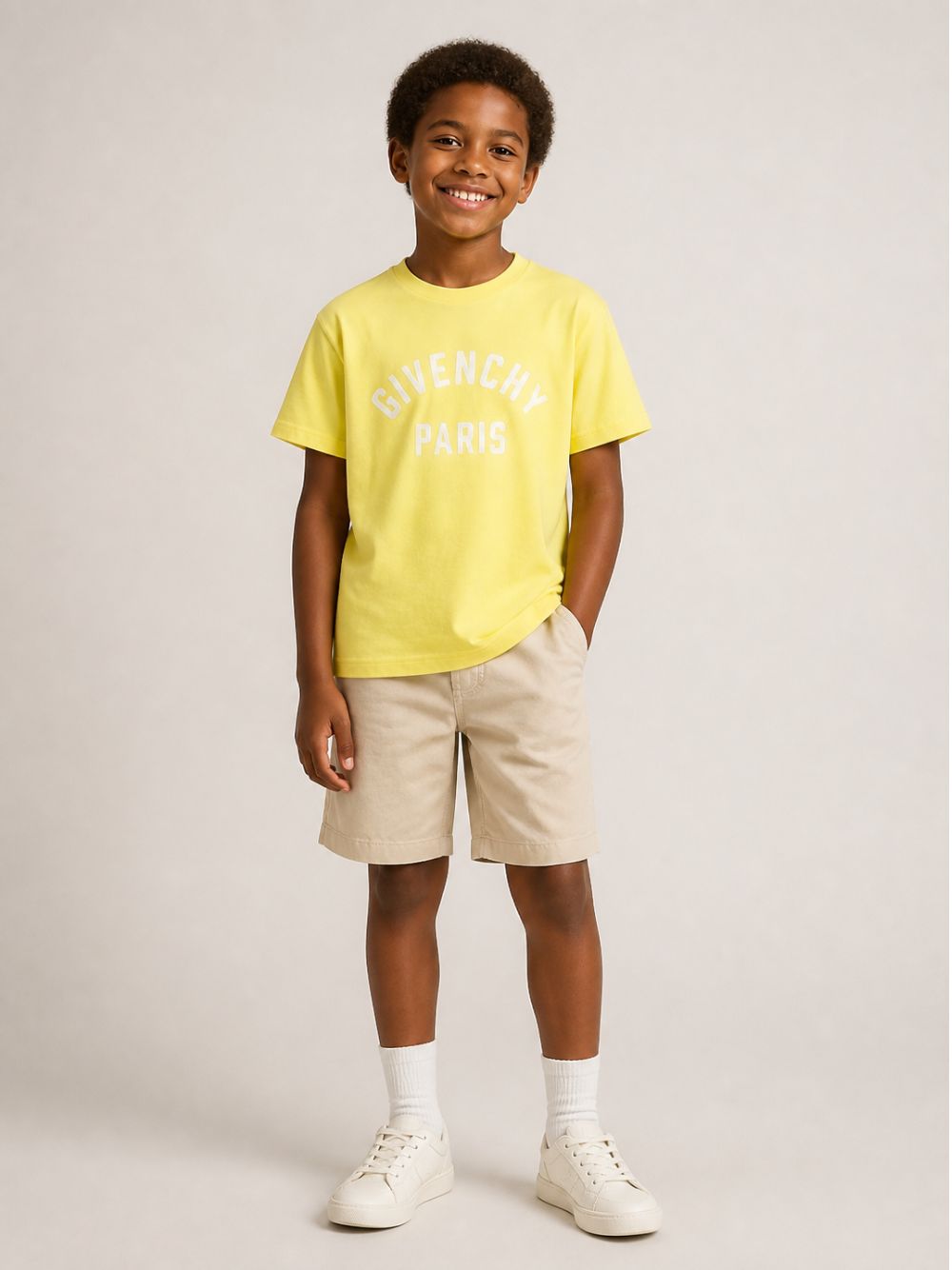 T-shirt per bambini Givenchy Kids gialla con stampa logo sul davanti H31345 508 GIVENCHY KIDS 