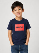 T-shirt per bambino Hugo Kids blu con logo sul davanti G00572 85C Hugo KIDS 