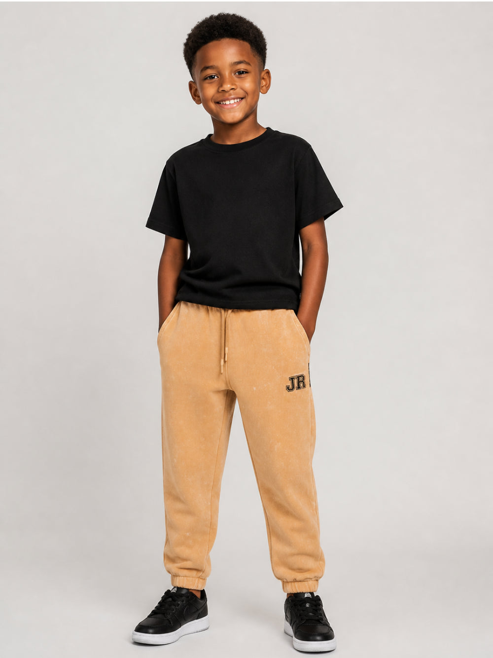 Pantaloni sportivi per bambino John Richmond Junior beige con logo RBA26037PA KHAKI JOHN RICHMOND KIDS 