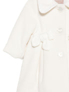 Cappotto per neonata La Stupenderia Kids bianco con dettagli fiocchi in rilievo sul davanti 3CCGB24 H32 LA STUPENDERIA KIDS 