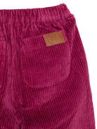 Pantaloni per bambina Louise Misha Kids fucsia con trama a coste GRI-W26-P0296 BEETROOT LOUISE MISHA KIDS 