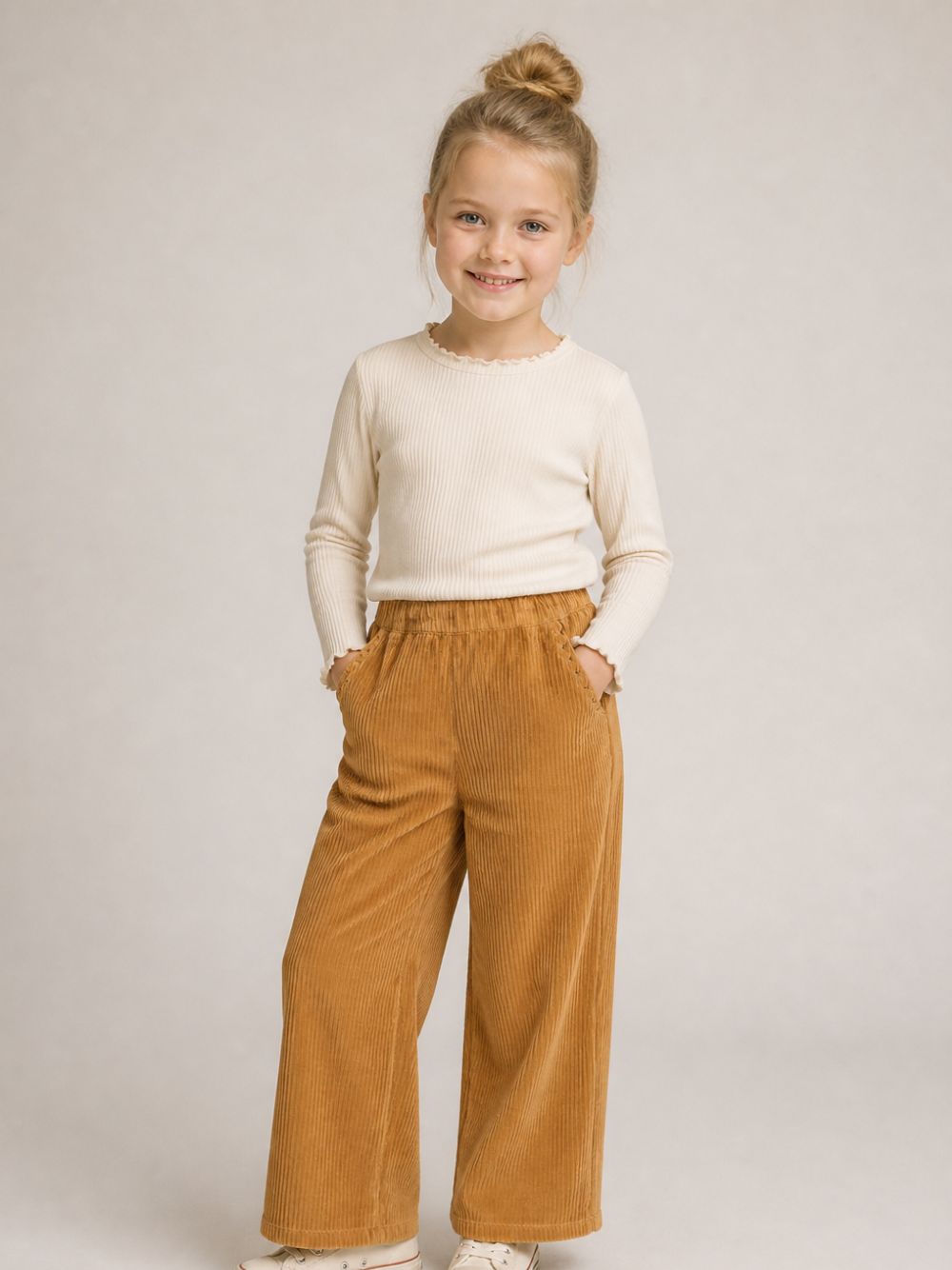 Pantaloni per bambina Louise Misha Kids marroni con trama a coste GRI-W26-P0297 COFFE LOUISE MISHA KIDS 