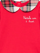 Body per neonato MC2 Saint Barth Kids rosso con frase ricamata sul davanti JCQ0001 02118M MC2 ST. BARTH KIDS 