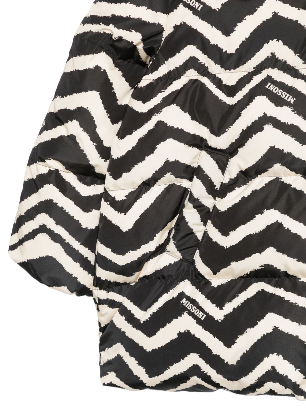 Giubbino per bambina Missoni Kids bianco e nero con motivo a zig-zag MZ2A10 N0446 930BG MISSONI KIDS 