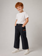 Jeans per bambino Missoni Kids in denim blu con tasca con ricamo a zigzag MZ6H40 Z3664 620 MISSONI KIDS 