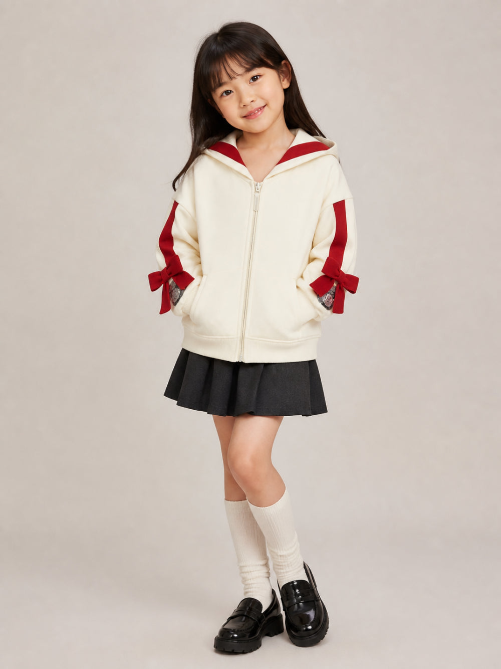 Felpa per bambina Monnalisa Kids bianca con dettaglio fiocco sulle maniche 19H805 8010 2943 MONNALISA KIDS 
