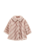 Cappotto per neonata Monnalisa Kids rosa in finta pelliccia con motivo chevron 37H100 8033NB 0091 MONNALISA KIDS 