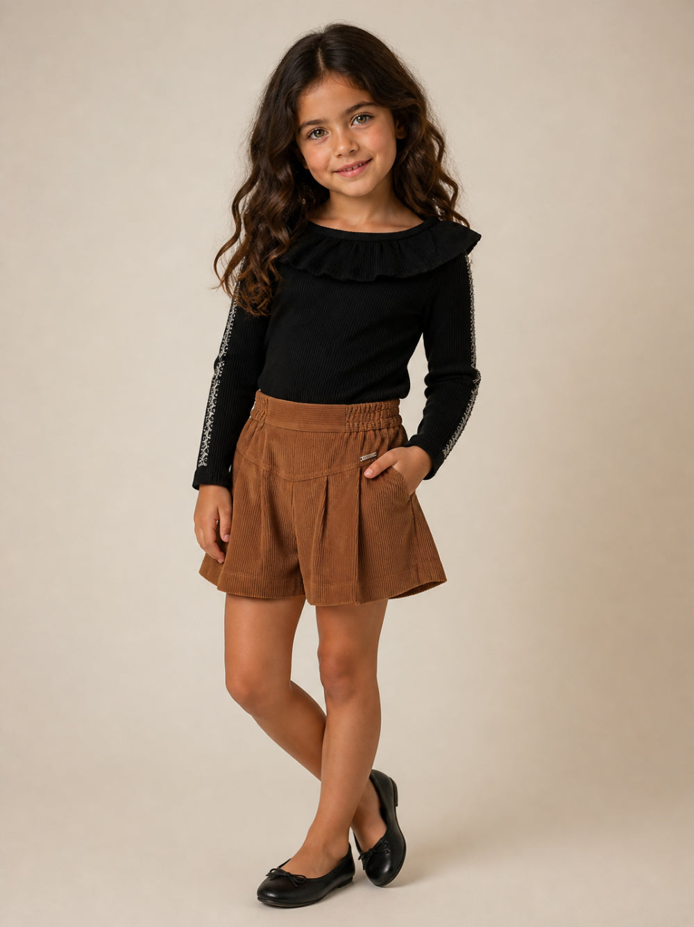 T-shirt per bambina Monnalisa Kids nera con colletto con ruches 71H611 8214 0050 MONNALISA KIDS 