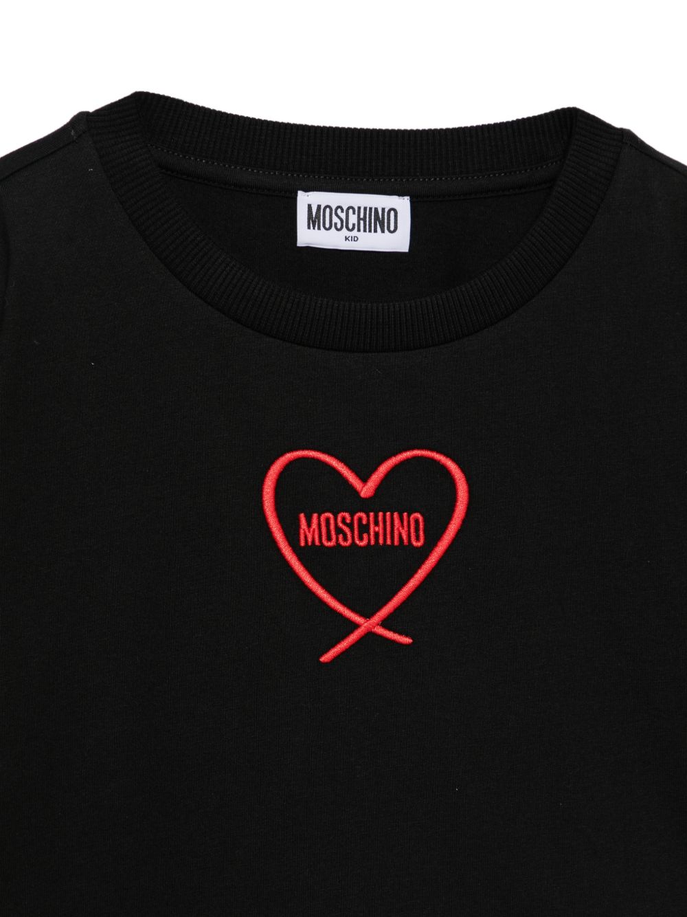 T-shirt per bambina Moschino Kids nera con stampa cuore con logo HDM078LAA10 60100 MOSCHINO KIDS 