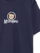 T-shirt per bambini Moschino Kids blu con stampa Teddy sul davanti HMM05WLAA34 40016 MOSCHINO KIDS 