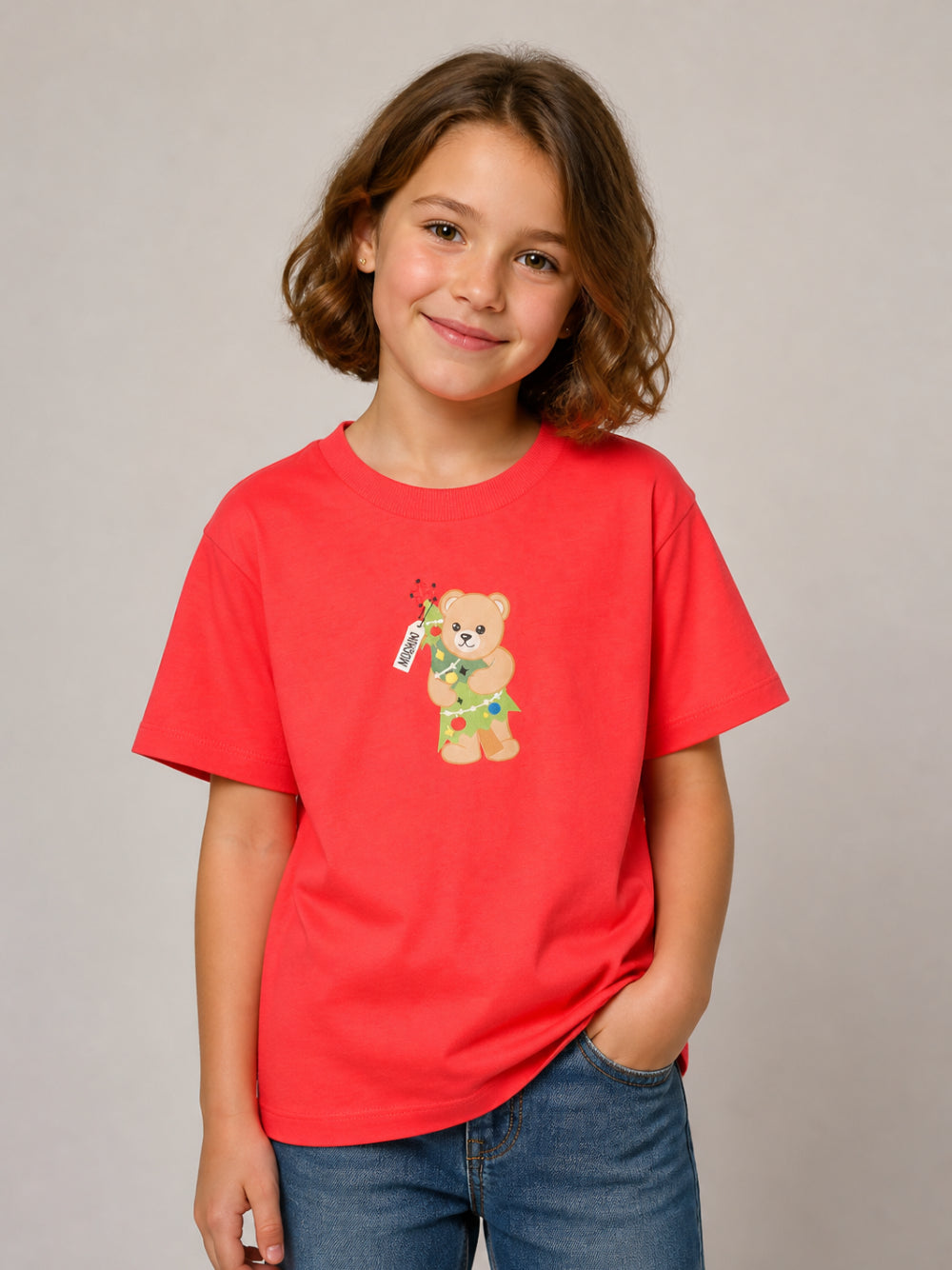 T-shirt per bambini Moschino Kids rossa con stampa Teddy con albero di Natale HQM05WLAA10 50109 MOSCHINO KIDS 