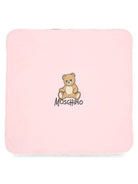 Coperta per neonata Moschino Kids rosa con dettaglio Teddy Bear MTB00FLCA40 50209 MOSCHINO KIDS 