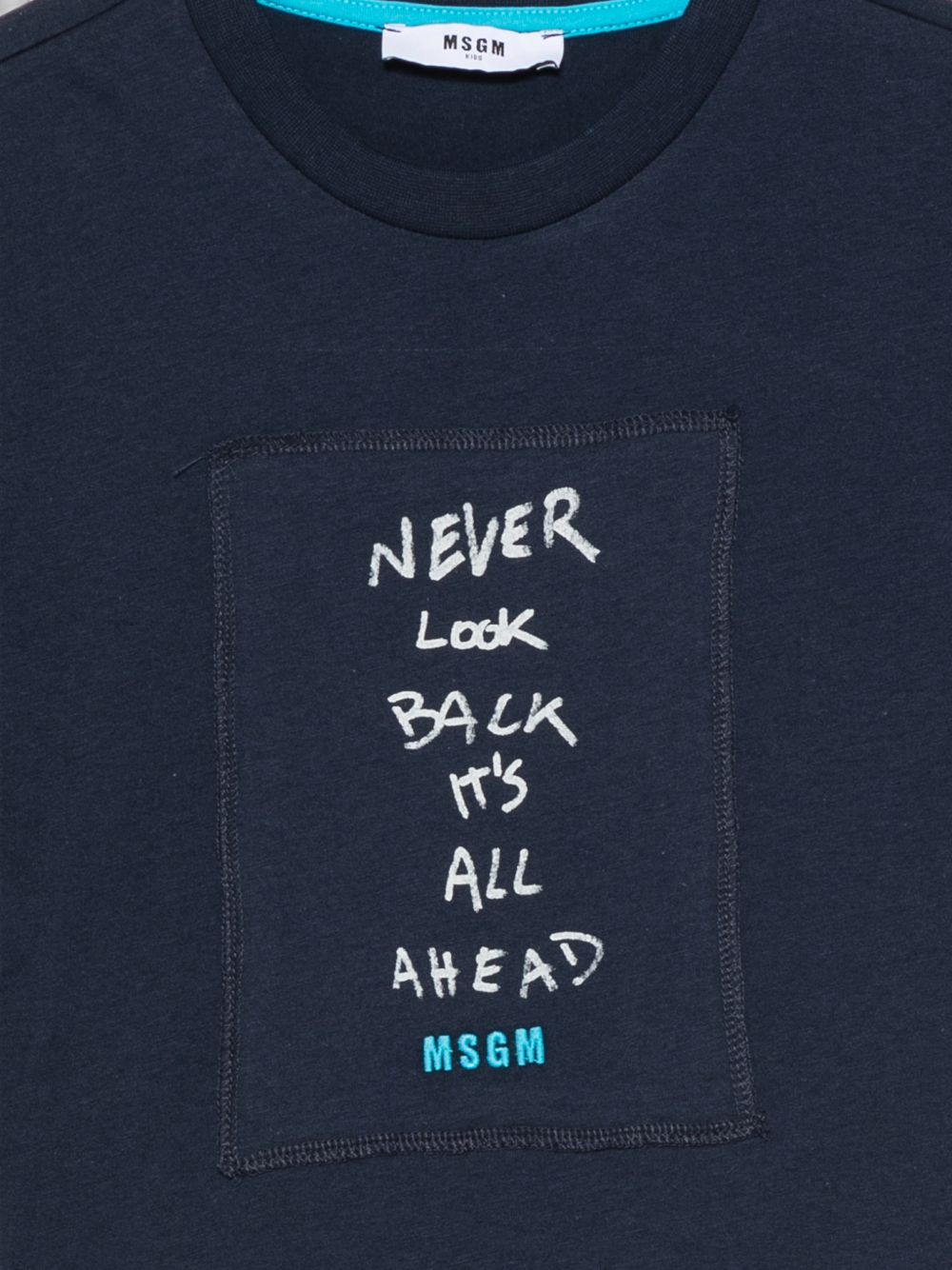 T-shirt per bambino MSGM Kids blu con applicazione sul davanti F6MSJUTH195 MS032 MSGM KIDS 