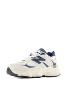Sneakers 9060 Lace  per bambini New Balance Kids bianche con logo sulla linguetta G9060 2JM NEW BALANCE KIDS 