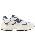 Sneakers 9060 Lace  per bambini New Balance Kids bianche con logo sulla linguetta G9060 2JM NEW BALANCE KIDS 