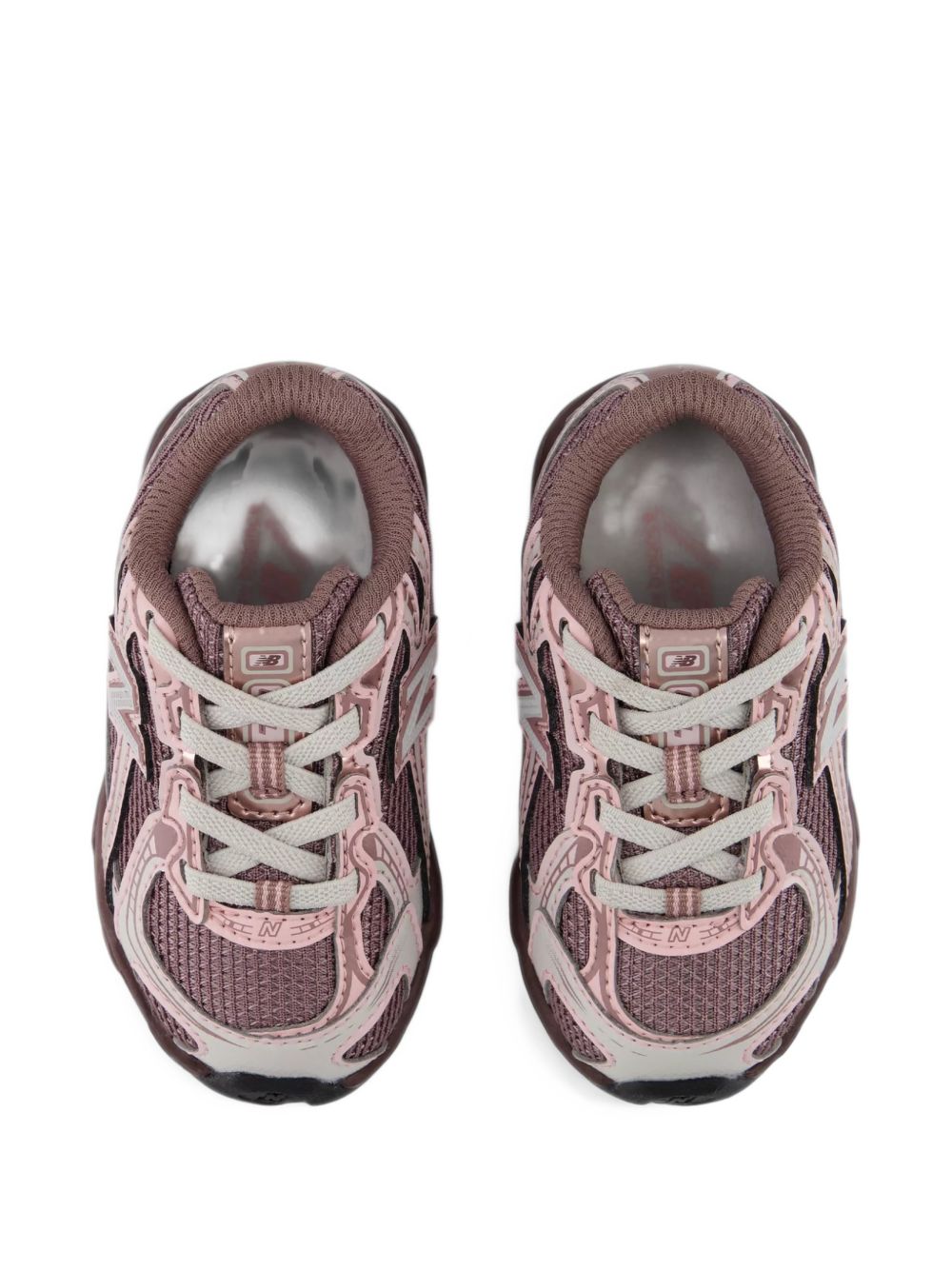 Sneakers per bambina New Balance 740 Kids rosa con pannelli in rete I740 8TU NEW BALANCE KIDS 