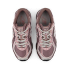 Sneakers per bambina New Balance Kids rosa con toppa con logo sul lato anteriore P740 7JG NEW BALANCE KIDS 