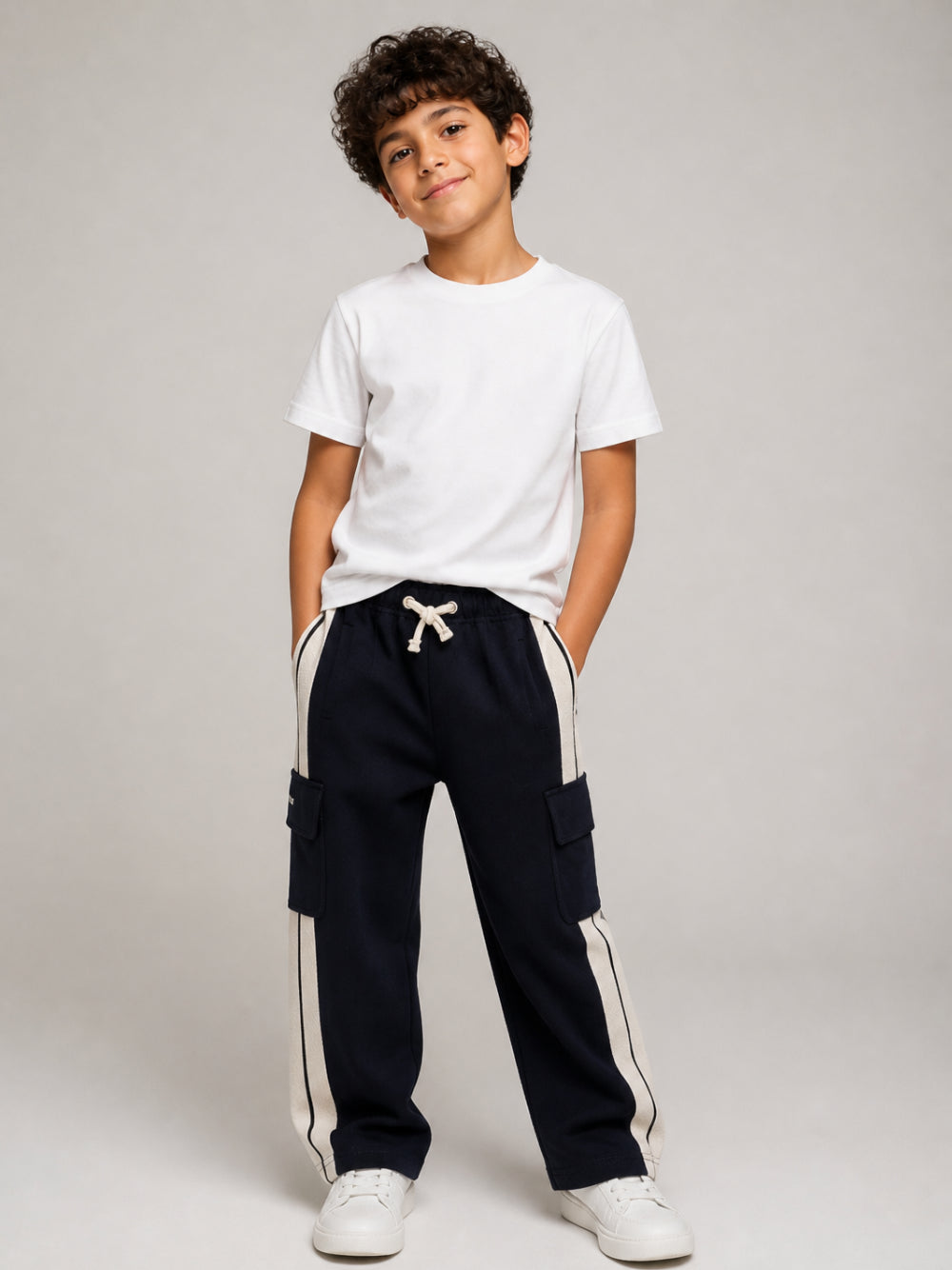 Pantaloni cargo Palm Angels Kids nero con stampa logo e striscia laterale F6PAJBFP020 1528 PALM ANGELS KIDS 