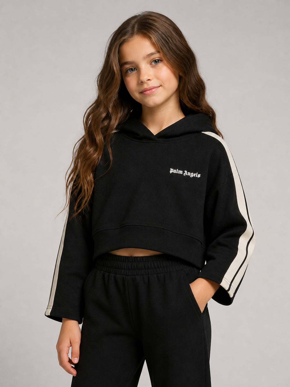 Felpa per bambina Palm Angels Kids nera con stampa logo sul davanti F6PAJGHS039 110 PALM ANGELS KIDS 