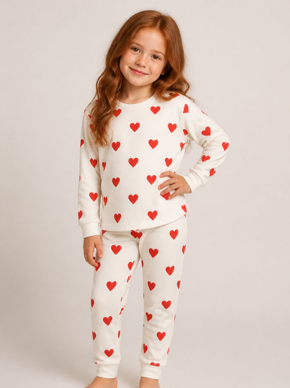 Pigiama per bambini Petit Bateau Kids bianco con stampa a cuori rossi all-over A0DO0 02 PETIT BATEAU KIDS 