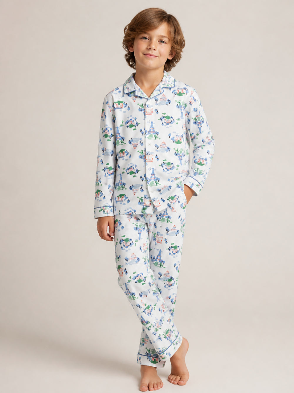 Pigiama per bambini Petit Bateau Kids bianco con stampa Torre Eiffel all-over A0GCR 01 PETIT BATEAU KIDS 