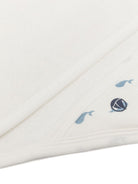 Asciugamano da bagno per neonati Petit Bateau Kids bianca con stampa balene A0GLY 01 PETIT BATEAU KIDS 