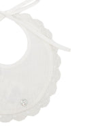 Bavaglino per neonati Paz Rodriguez Kids bianco con bordo a smerlo 038-153697 60 PaZ RODRIGUEZ KIDS 