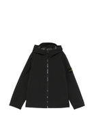 Giubbino per bambino Stone Island Kids nero con cappuccio e logo L2S164100007S0A27 V0029 STONE ISLAND KIDS 
