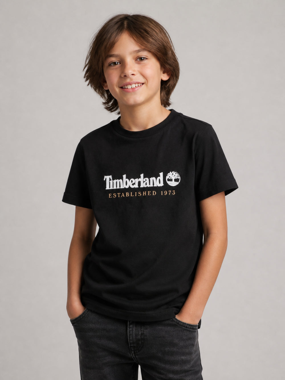 T-shirt per bambino Timberland Kids nera con stampa logo sul davanti T60968 09B TIMBERLAND KIDS 