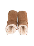 Stivaletti Bailey Bow per neonata UGG Kids marrone con dettaglo fiocchi 1157692I CHE UGG KIDS 