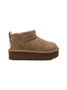 Stivali Ultra Mini Platform per bambina Ugg Kids marrone con suola a carrarmato 1157791K LBNZ UGG KIDS 