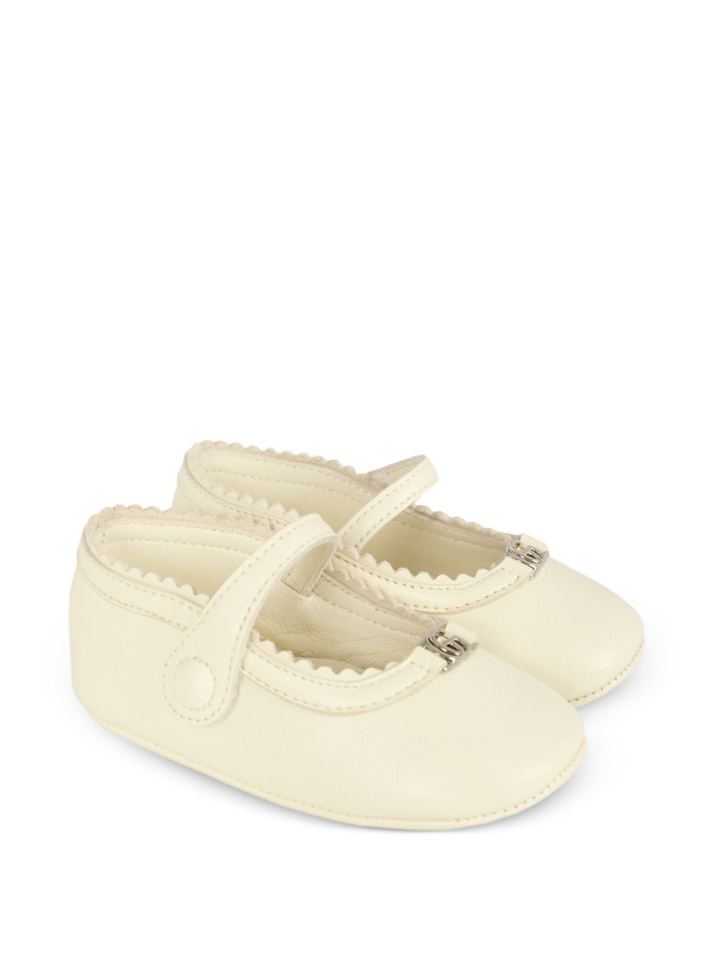 Ballerine per neonata Gucci Kids bianco con orlo a smerlo 8343571D700 9110 GUCCI KIDS 