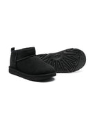 Stivali Ultra Mini per bambina UGG Kids neri con finitura idrorepellente 1130750K BLK UGG KIDS 