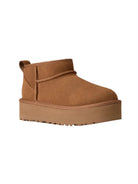 Stivali Classic Mini Platform per bambina UGG Kids marrone con logo sul tallone 1157791K CHE UGG KIDS 