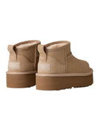 Stivali Classic Ultra Mini per bambina UGG Kids beige con suola rialzata 1157791K SAN UGG KIDS 